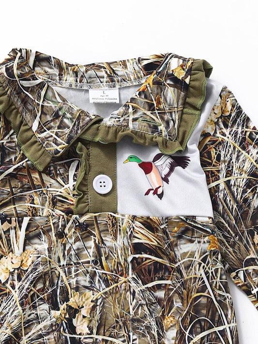 Girls Duck Hunting Pullover