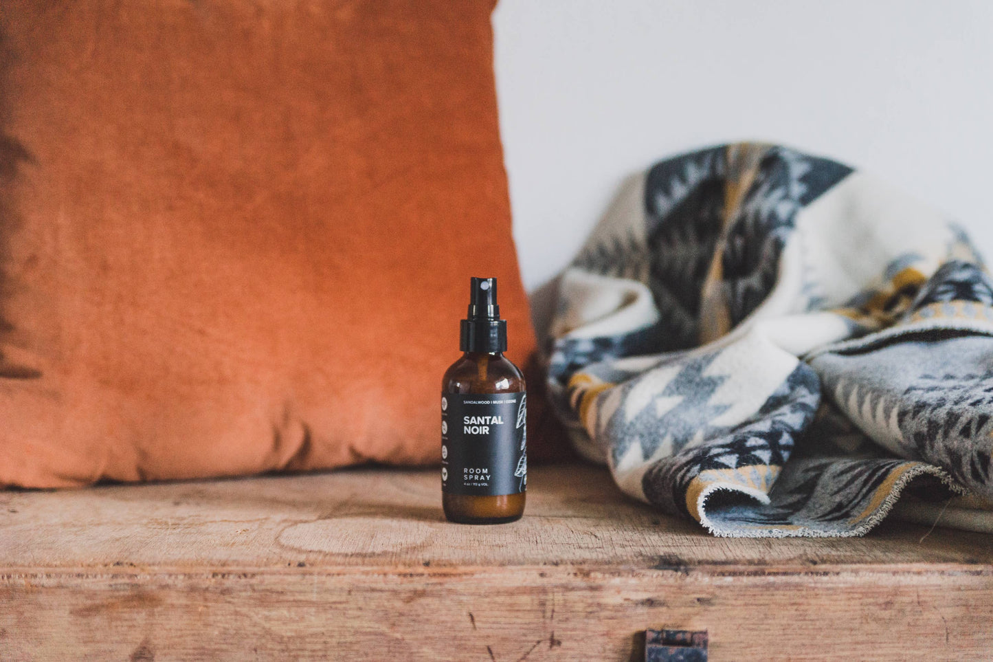 Santal Noir - 4 oz Body Spray