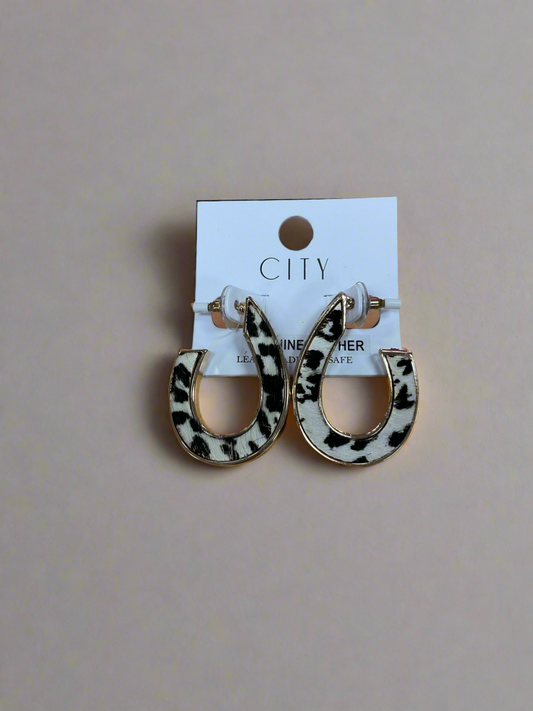 Cow Print Half Swoop Earrings ME9256