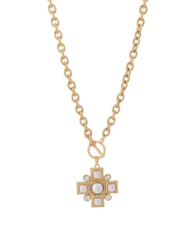 Poised Pearl Necklace