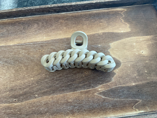 Brown braided claw clip