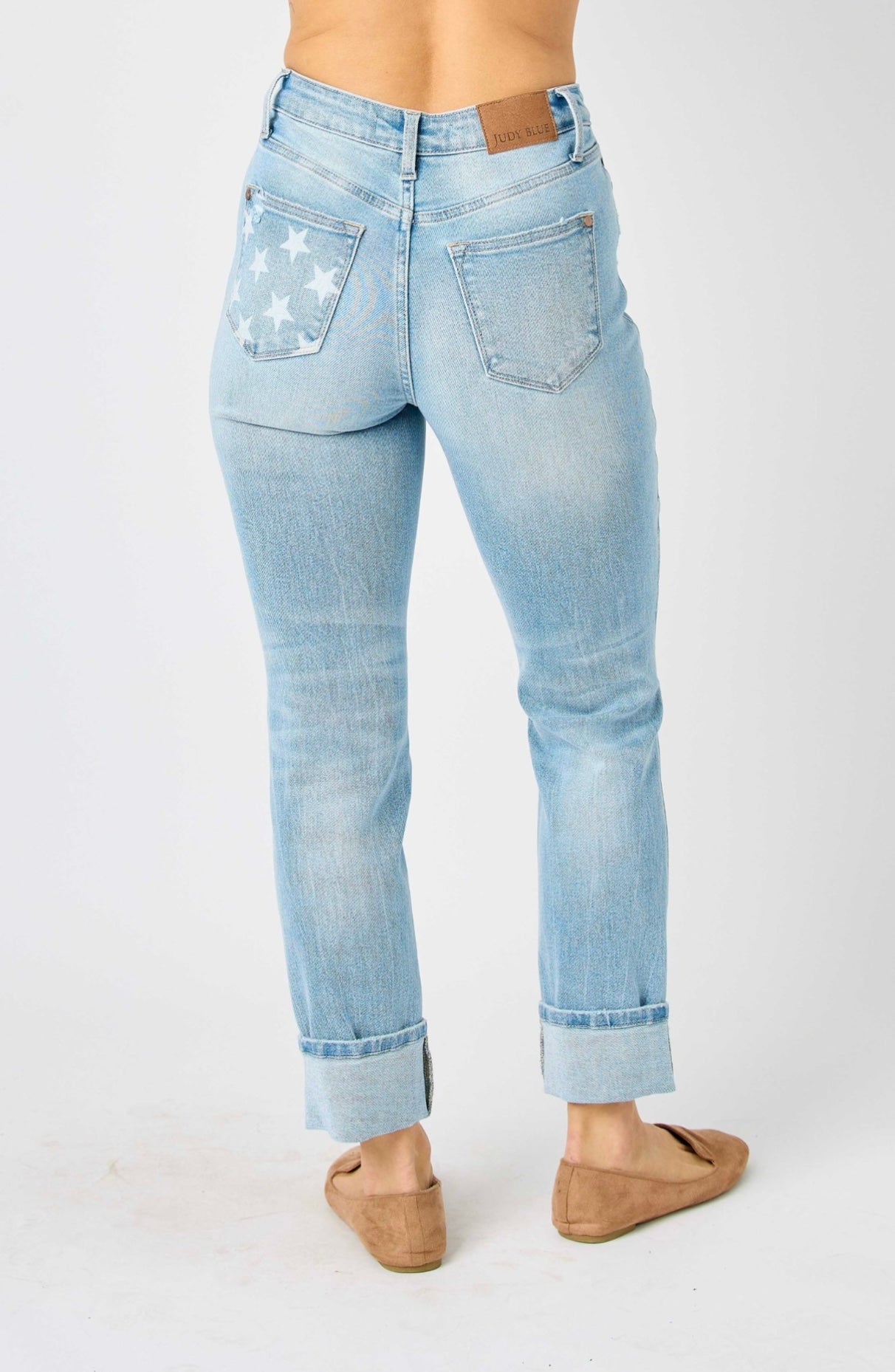 Star Cuff Boyfriend Jeans