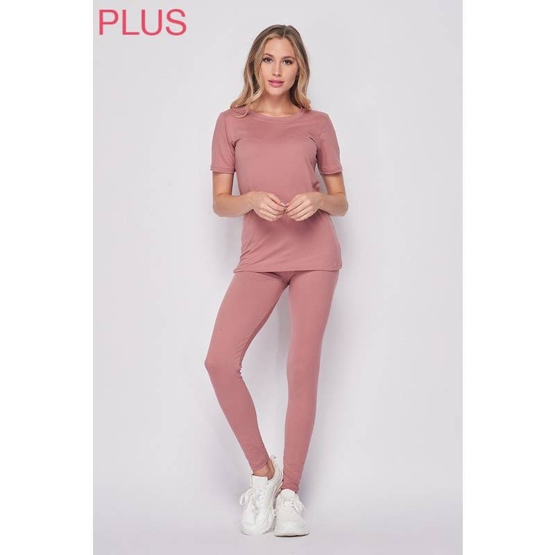 Plus Size Basic T-shirt and Leggings Set