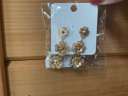 Flower Drop Earrings